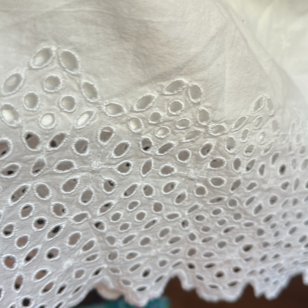 Old Navy White Ruffled dress with lace detail - Picture 9 of 10